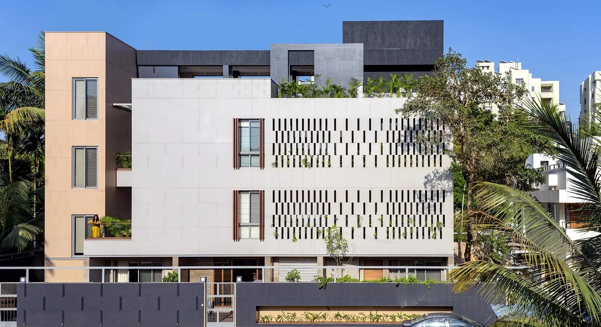 Cutting Edge House: street facade.
